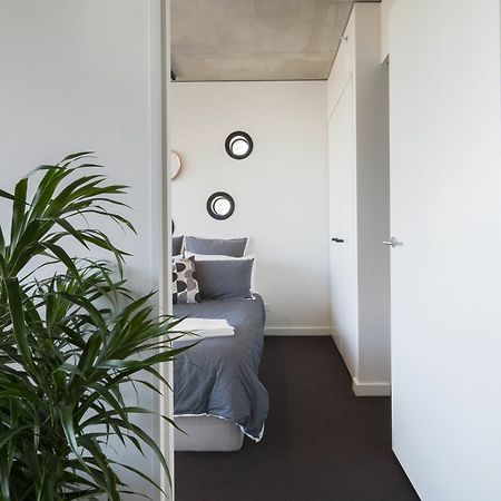 Littlestay Sturt - 2 Bedroom Aptm Мелбърн Екстериор снимка