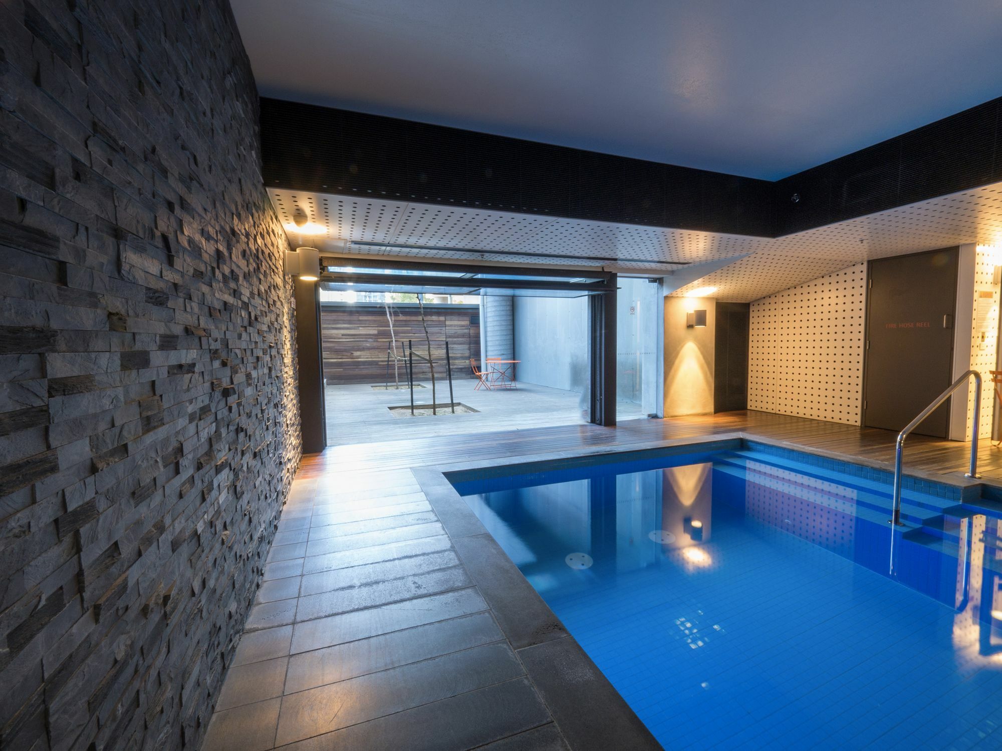 Littlestay Sturt - 2 Bedroom Aptm Мелбърн Екстериор снимка