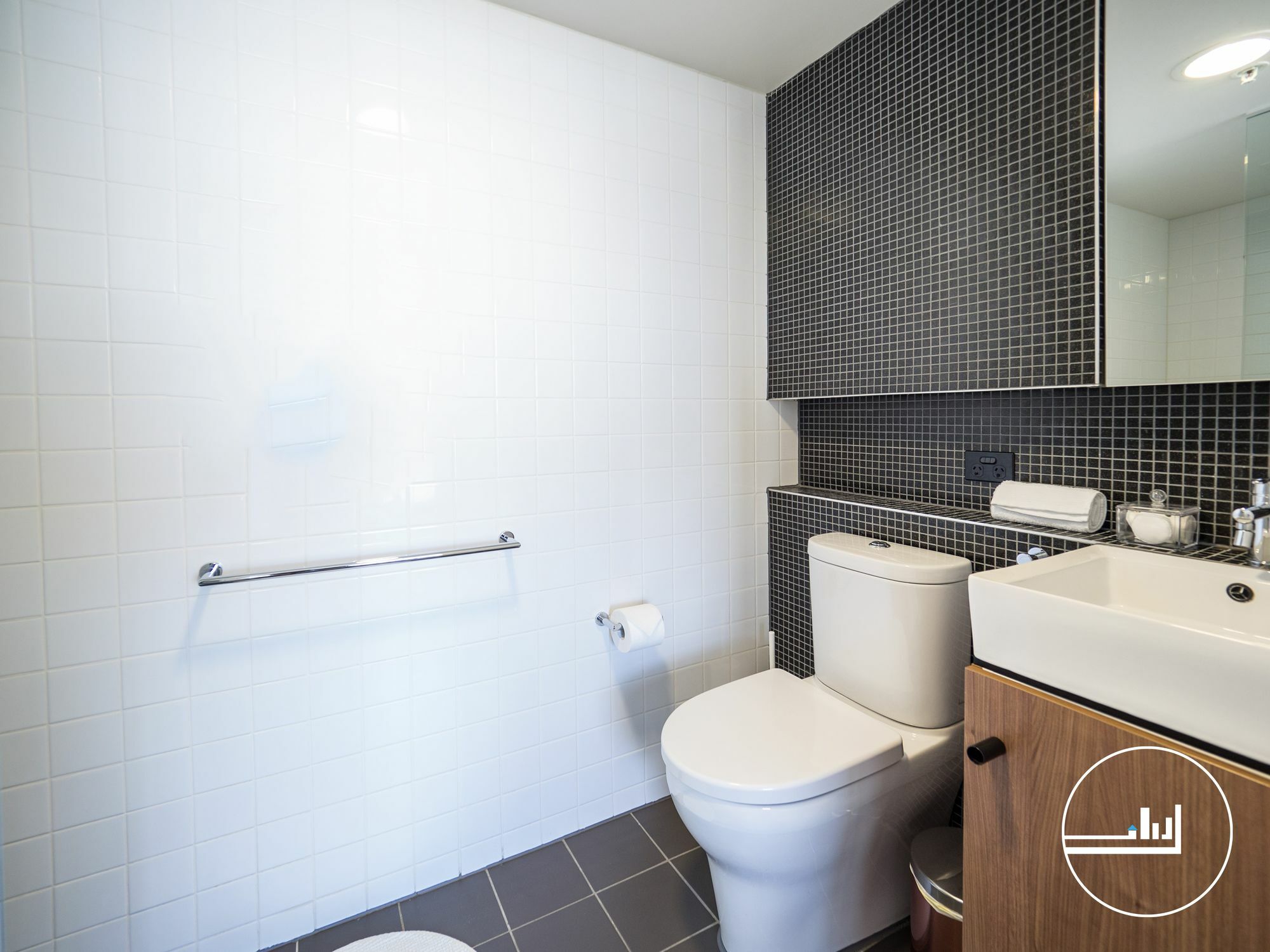Littlestay Sturt - 2 Bedroom Aptm Мелбърн Екстериор снимка